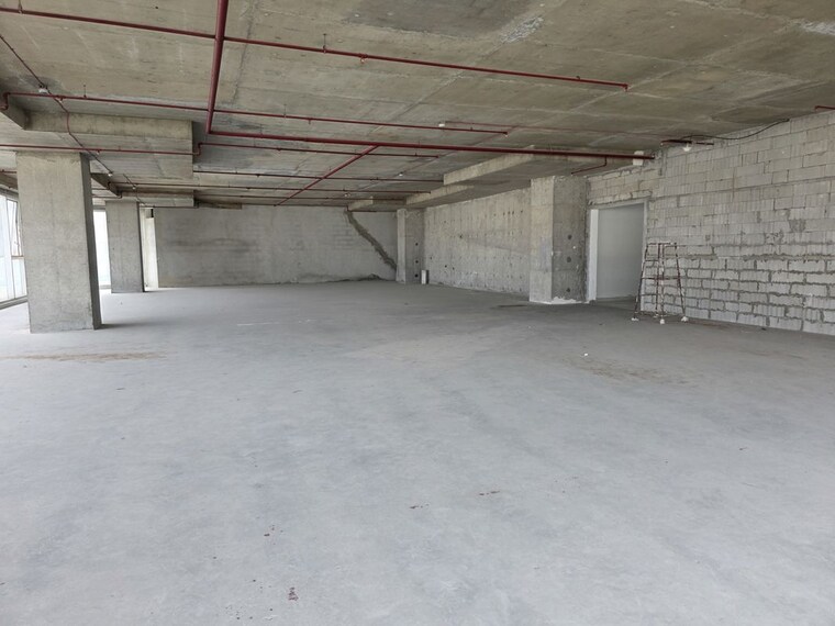  Parking, vasavi-sky-city Commercial Office Space 5000 Sq.Ft. In Gachibowli Hyderabad 10501997