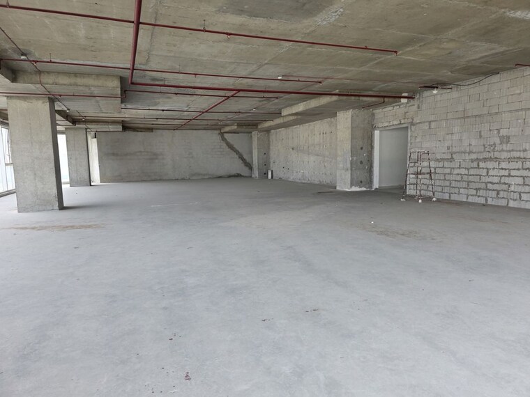  Parking, vasavi-sky-city Commercial Office Space 5000 Sq.Ft. In Gachibowli Hyderabad 10501997