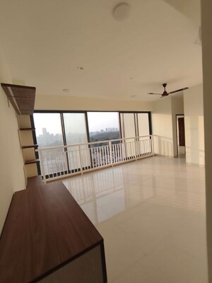 2 BHK Apartment For Rent in Dynamix Divum, Malad East
