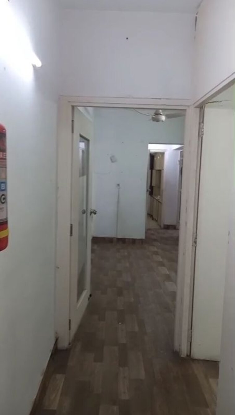 undefined, navrangpura Commercial Office Space 1000 Sq.Ft. In Navrangpura Ahmedabad 10502014