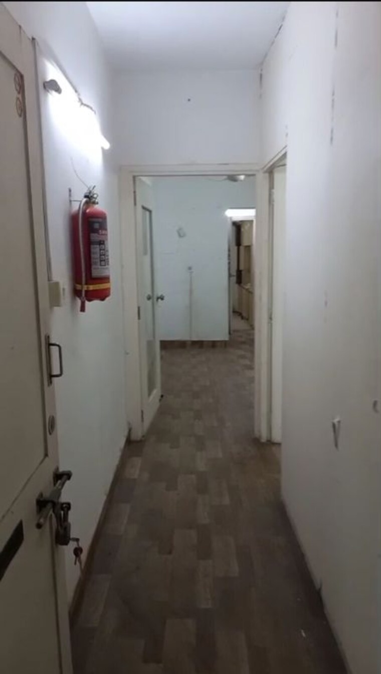 undefined, navrangpura Commercial Office Space 1000 Sq.Ft. In Navrangpura Ahmedabad 10502014