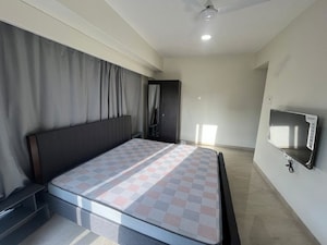Bedroom in  Apartment at Rizvi Utopia, Kalina – for Rent