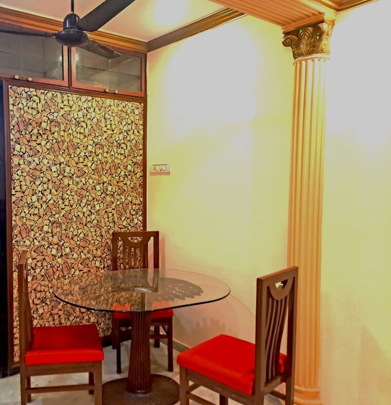 Living Room, navyug-chs-santacruz-east 2 Bedroom 850 Sq.Ft. Apartment In Santacruz East Mumbai 10502031