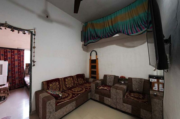Living Room, ghatlodia 5 Bedroom 55 Sq.Yd. Independent House In Ghatlodia Ahmedabad 10502084