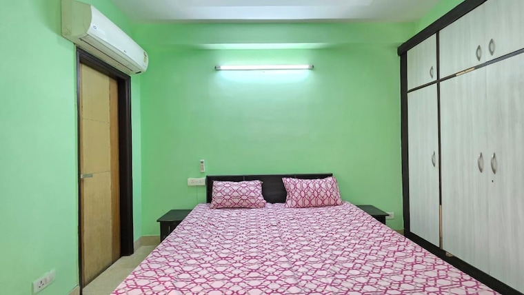 Bedroom, freedom fighters enclave 2 Bedroom 800 Sq.Ft. Builder Floor In Freedom Fighters Enclave Delhi 10502106
