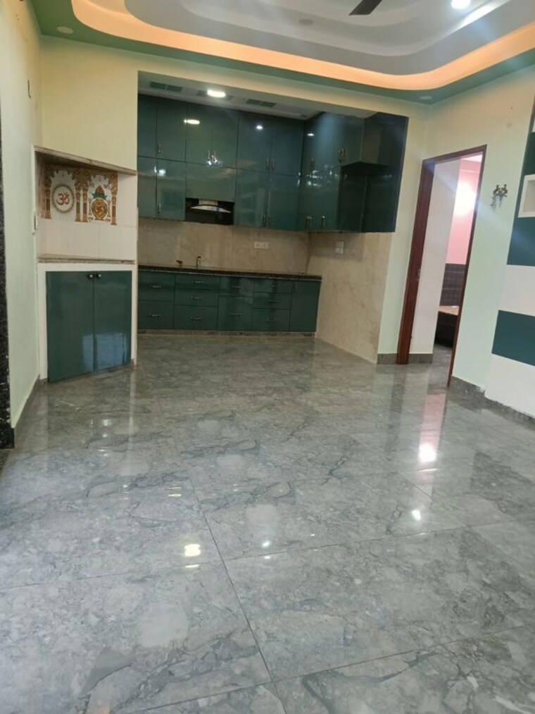  Parking, sector 10a 2 Bedroom 1400 Sq.Ft. Builder Floor In Sector 10a Gurgaon 10502101