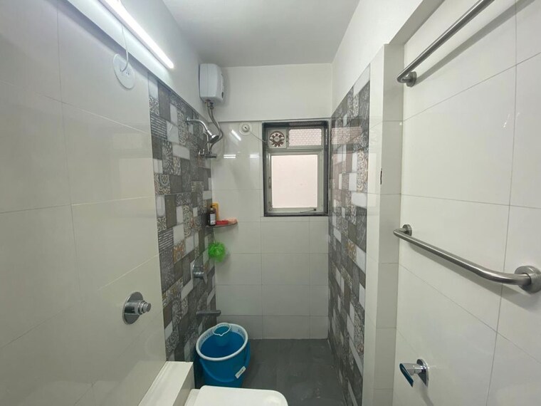 Bathroom, ashok-therwani-swaroop 1 Bedroom 450 Sq.Ft. Apartment In Ghatkopar East Mumbai 10502143