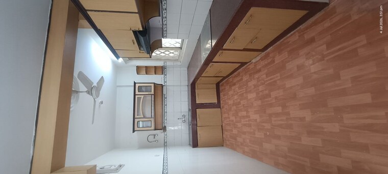 Kitchen, eros-woodbury-tower 3 Bedroom 1670 Sq.Ft. Apartment In Charmwood Village Faridabad 10502147