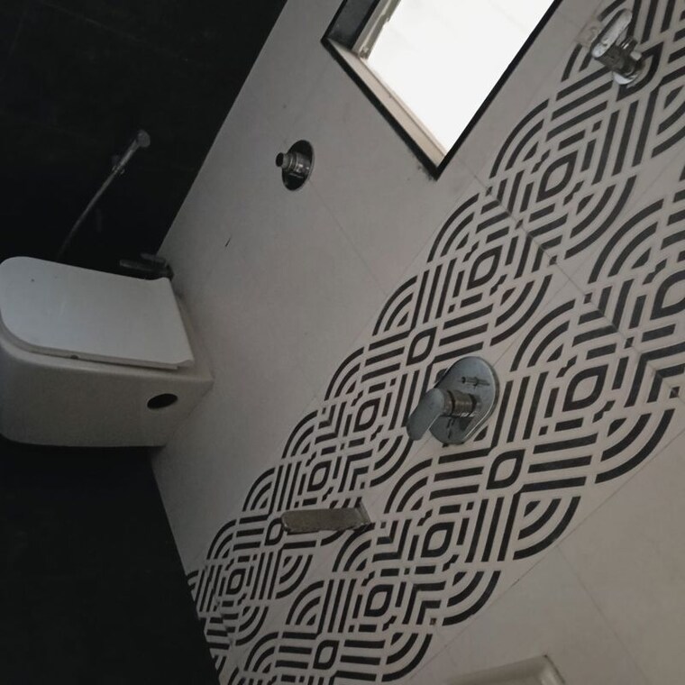 Bathroom, swanand-apartment 1 Bedroom 500 Sq.Ft. Apartment In Kurla Mumbai 10502157