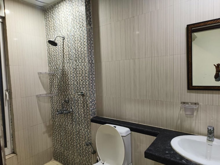 Bathroom, divyansh-flora 2 Bedroom 1055 Sq.Ft. Apartment In Sector 16c Greater Noida Greater Noida 10502144