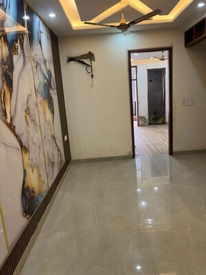 2 BHK Builder Floor For Sale in Sector 82