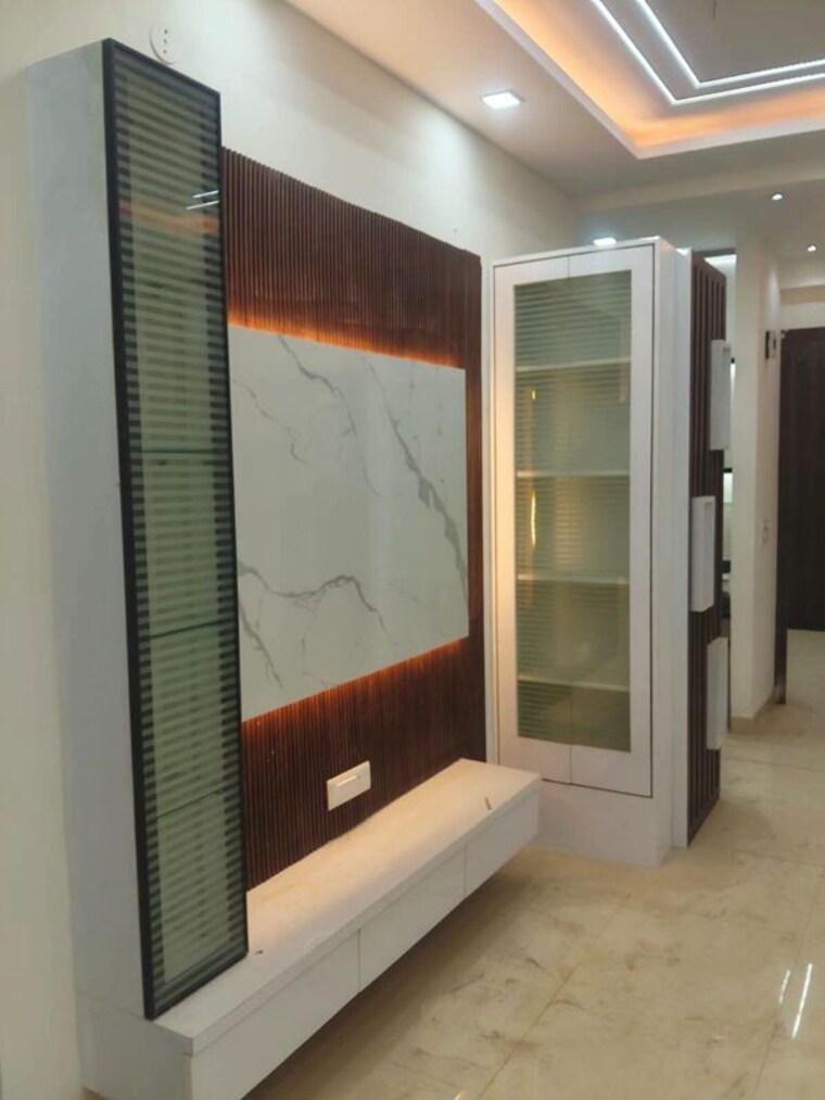 Bathroom, trident-embassy-reso 2.5 Bedroom 25000 Sq.Ft. Apartment In Sector 1 Greater Noida Greater Noida 10502183