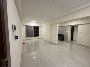 2 BHK Apartment For Rent in DD Om Makarand Heights, Ghatkopar East