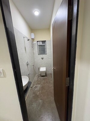 Building Lobby in 2 BHK Apartment at DD Om Makarand Heights, Ghatkopar East – for Rent