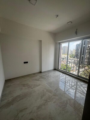 Room in 1 BHK Apartment at Sai Darashan CHS, Andheri East – for Rent