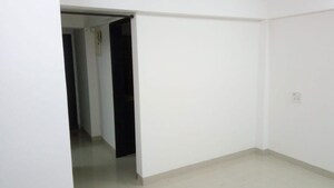 Room in 1 BHK Apartment at Midcity  Chakravati Chs, Andheri East – for Rent