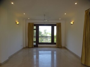 Room in 4 BHK Builder Floor at Anand Niketan – for Sale