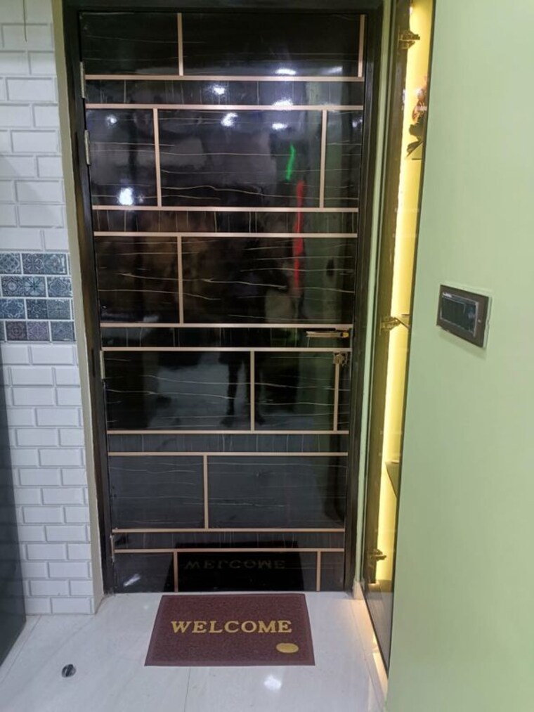 Balcony, lodha-codename-the-only-mumbai 1 Bedroom 322 Sq.Ft. Apartment In Majiwada Thane 10502244