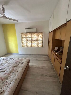Bedroom in 3 BHK Apartment at Navrangpura – for Rent