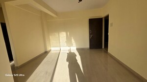 Room in 1 BHK Apartment at Kavya Hill View CHS, Anand Nagar – for Sale