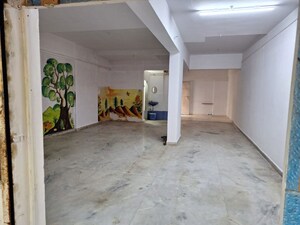  Shop For Rent in Chikoowadi