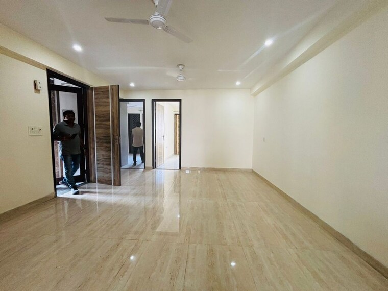 Living Room, sushant lok i 3 Bedroom 170 Sq.Yd. Builder Floor In Sushant Lok I Gurgaon 10502287