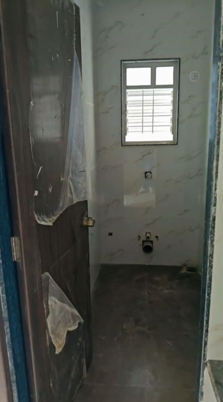 Bathroom, astha-baner 2 Bedroom 1000 Sq.Ft. Apartment In Baner Pune 10502325