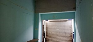 Furnished Amenities in  Shop at Vile Parle West – for Sale