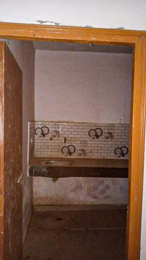 Bedroom in  Apartment at Bhind Road – for Sale