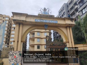  Apartment – Exterior View View at Lunsikui - for Sale