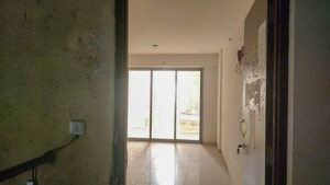 Room in  Apartment at Lunsikui – for Sale