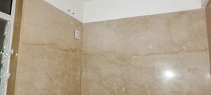 Room in  Apartment at Andheri West – for Sale