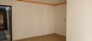 Room in  Apartment at Andheri West – for Sale