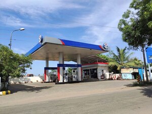  Shop – Exterior View View at Sengulam - for Sale