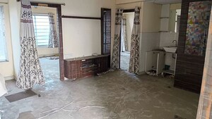 Room in  Apartment at Andur Road – for Sale
