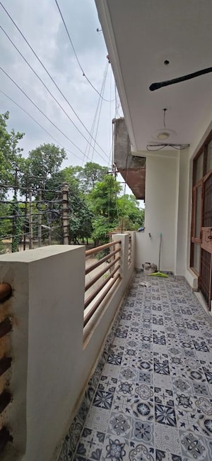 Balcony in 1 BHK Builder Floor at Vaishali Sector 6 – for Sale