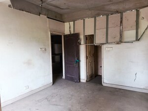 Room in  Apartment at Daldal Seoni – for Sale