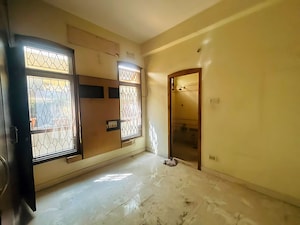 Room in  Independent House at Namdev Wada – for Sale