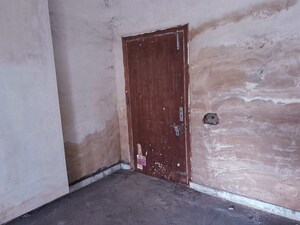 Room in  Independent House at Delta City – for Sale