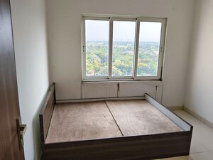 Room in  Apartment at Perungavur – for Sale