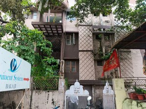  Shop – Exterior View View at Dharampura - for Sale
