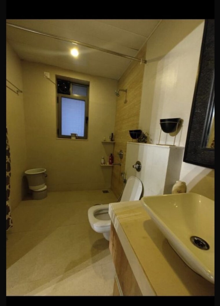 Bathroom, peninsula-heights-bangalore 4 Bedroom 4950 Sq.Ft. Apartment In Jp Nagar Bangalore 10502536