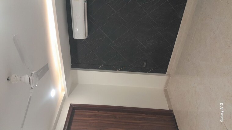 Room, unitech-woodstock-floors 3 Bedroom 1850 Sq.Ft. Builder Floor In Sector 50 Gurgaon 10502547