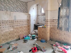 Room in  Independent House at Vishnu Garden – for Sale