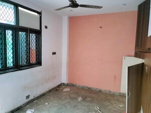 Room in  Independent House at Vishnu Garden – for Sale