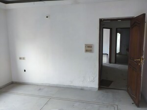 Room in  Apartment at Ahmedabad Cantonment – for Sale