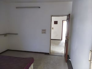 Room in  Apartment at Ahmedabad Cantonment – for Sale