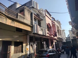  Independent House For Sale in Gandhi Colony