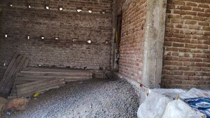 Room in  Independent House at Danapur – for Sale