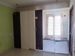 Room in  Apartment at Kamsali Pet – for Sale